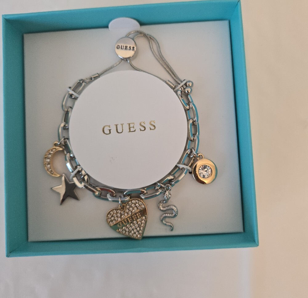✨ GUESS Silver Charm Bracelet – Adjustable - Picture 5 of 10